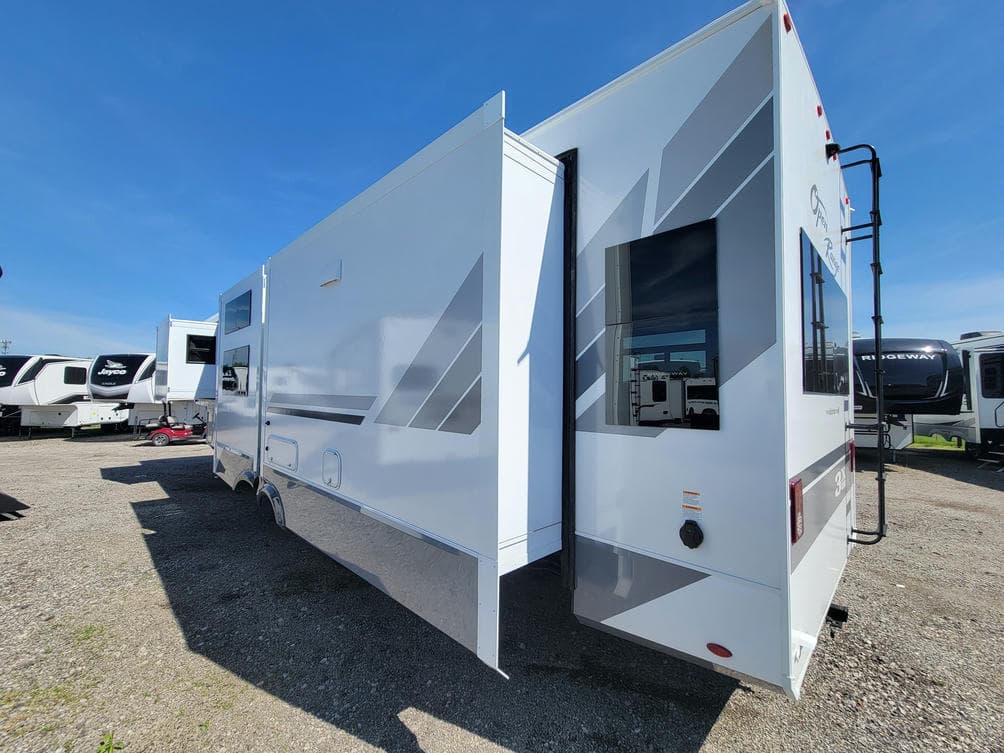 2025 Highland Ridge RV 2025 Highland Ridge RV Open Range 3X - thumbnail 9