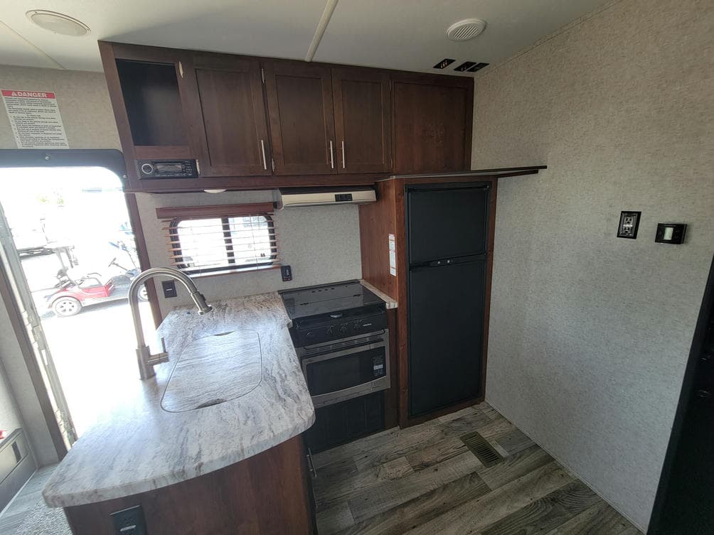 2019 Forest River 2019 Forest River Vengeance - thumbnail 11