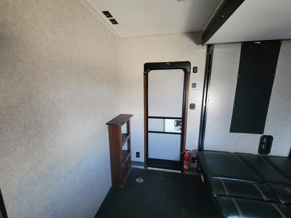 2019 Forest River 2019 Forest River Vengeance - thumbnail 14