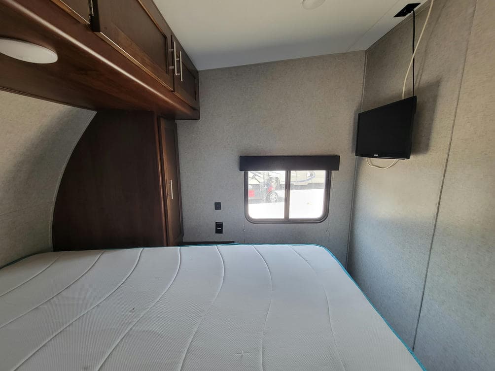 2019 Forest River 2019 Forest River Vengeance - thumbnail 18