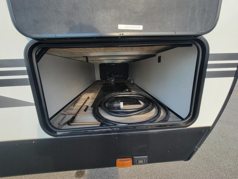 2021 Cruiser 2021 Cruiser MPG Ultra Lite - thumbnail 2