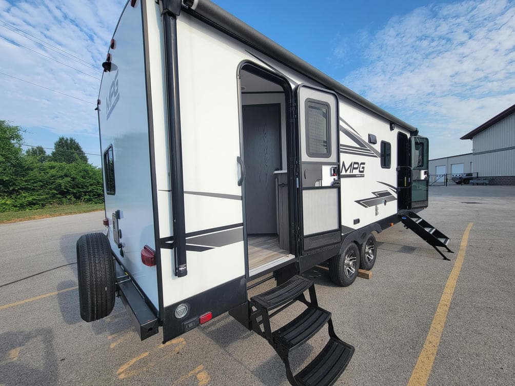 2021 Cruiser 2021 Cruiser MPG Ultra Lite - thumbnail 4