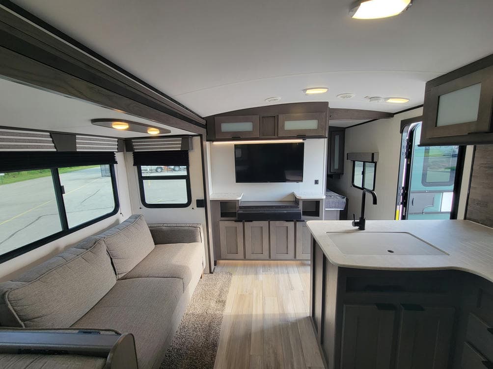 2021 Cruiser 2021 Cruiser MPG Ultra Lite - thumbnail 18