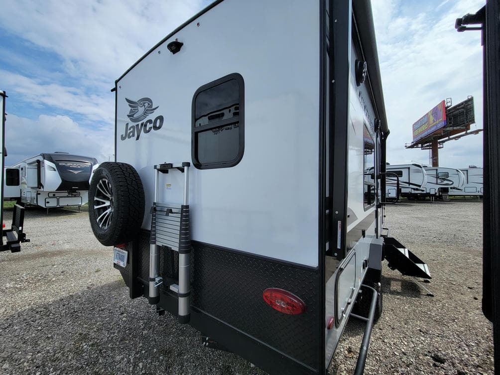 2023 Jayco 2023 Jayco Jay Feather - thumbnail 5