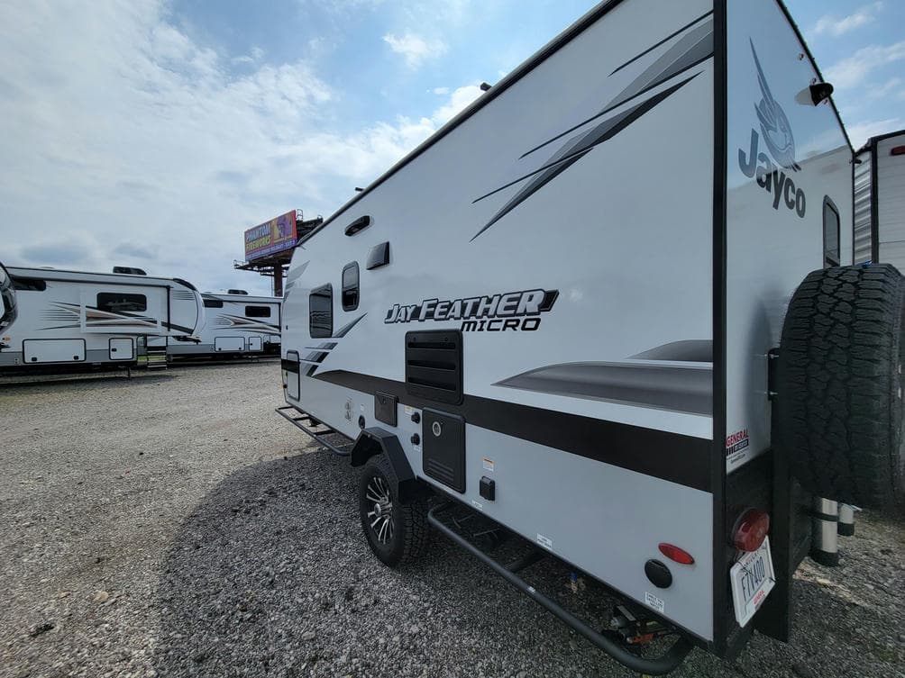 2023 Jayco 2023 Jayco Jay Feather - thumbnail 6
