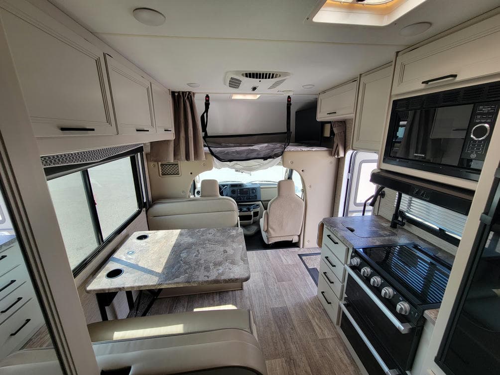 2023 Thor 2023 Thor Chateau - thumbnail 12