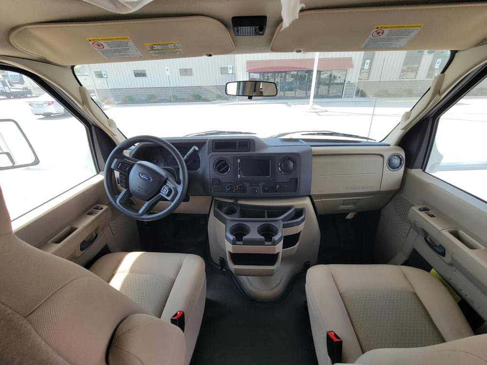 2023 Thor 2023 Thor Chateau - thumbnail 17