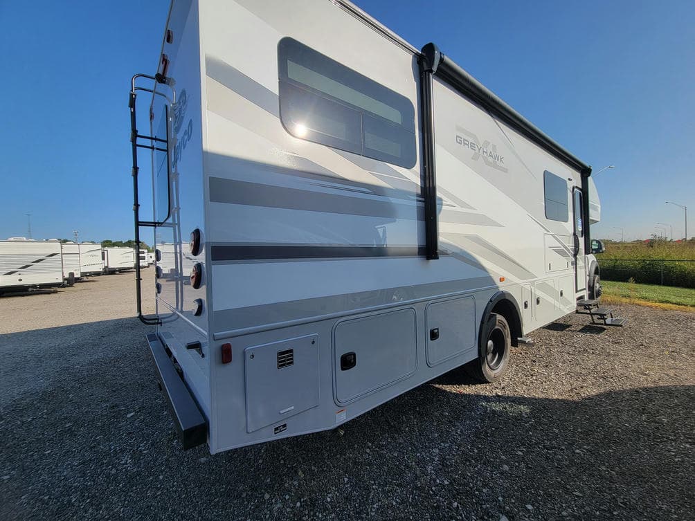 2025 Jayco 2025 Jayco Greyhawk - thumbnail 4