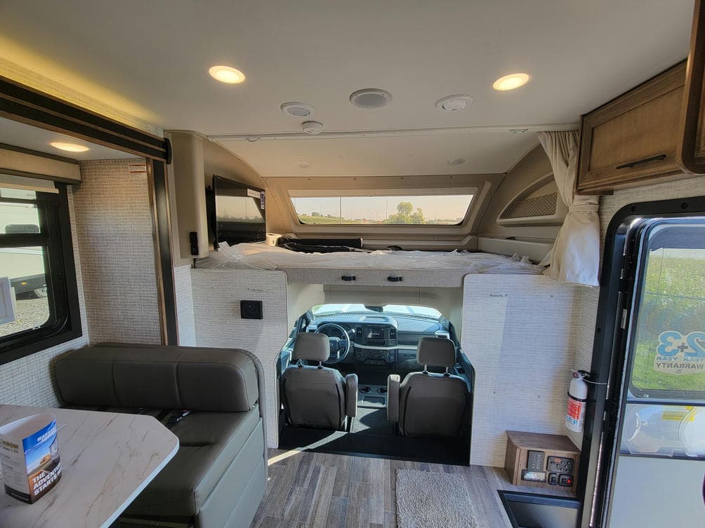 2025 Jayco 2025 Jayco Greyhawk - thumbnail 10