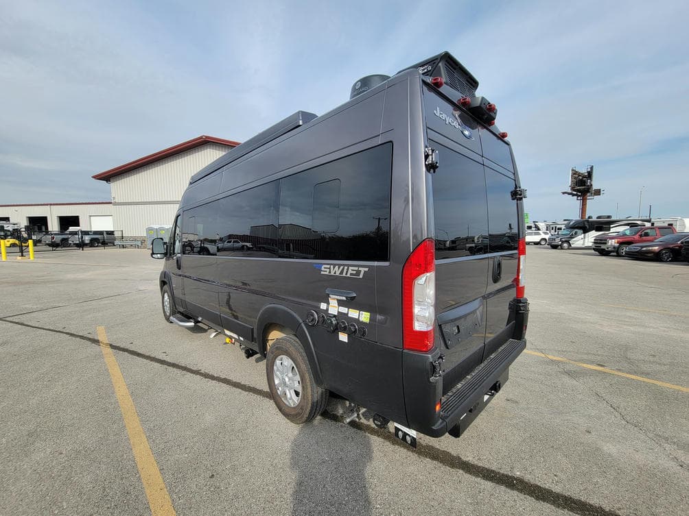 2025 Jayco 2025 Jayco Swift - thumbnail 6