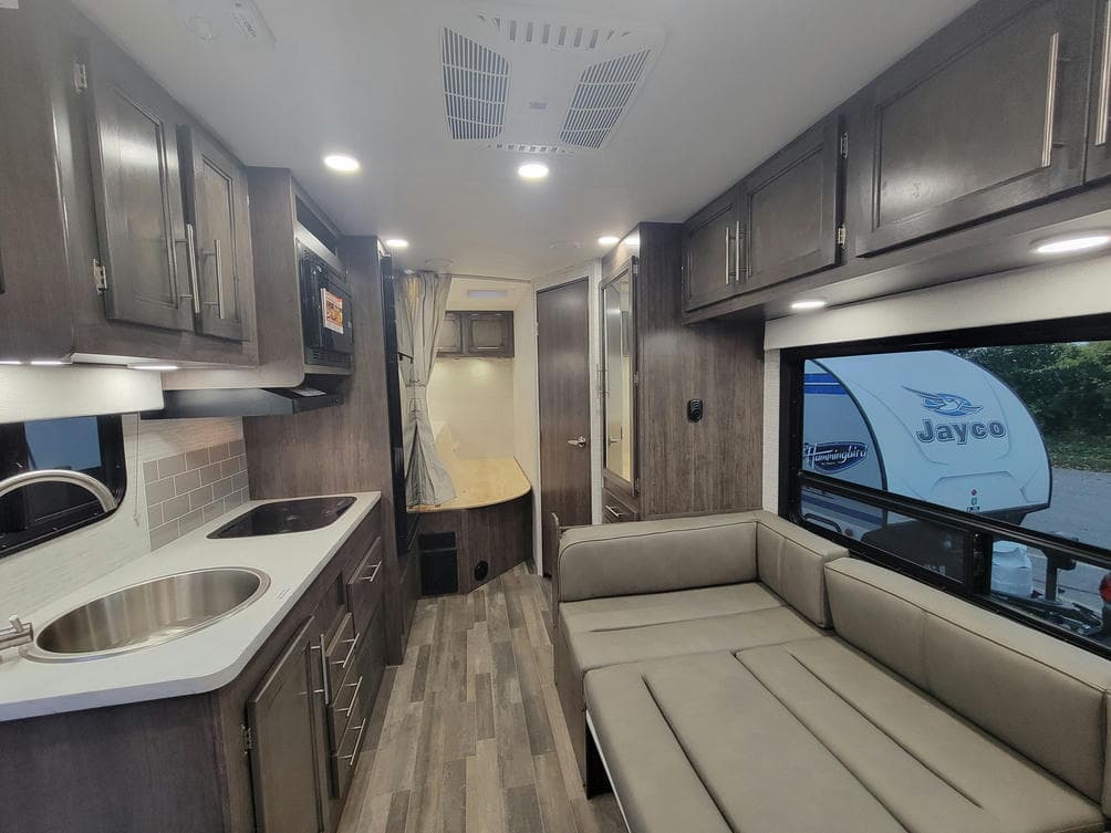 2025 Jayco 2025 Jayco Redhawk SE - thumbnail 8