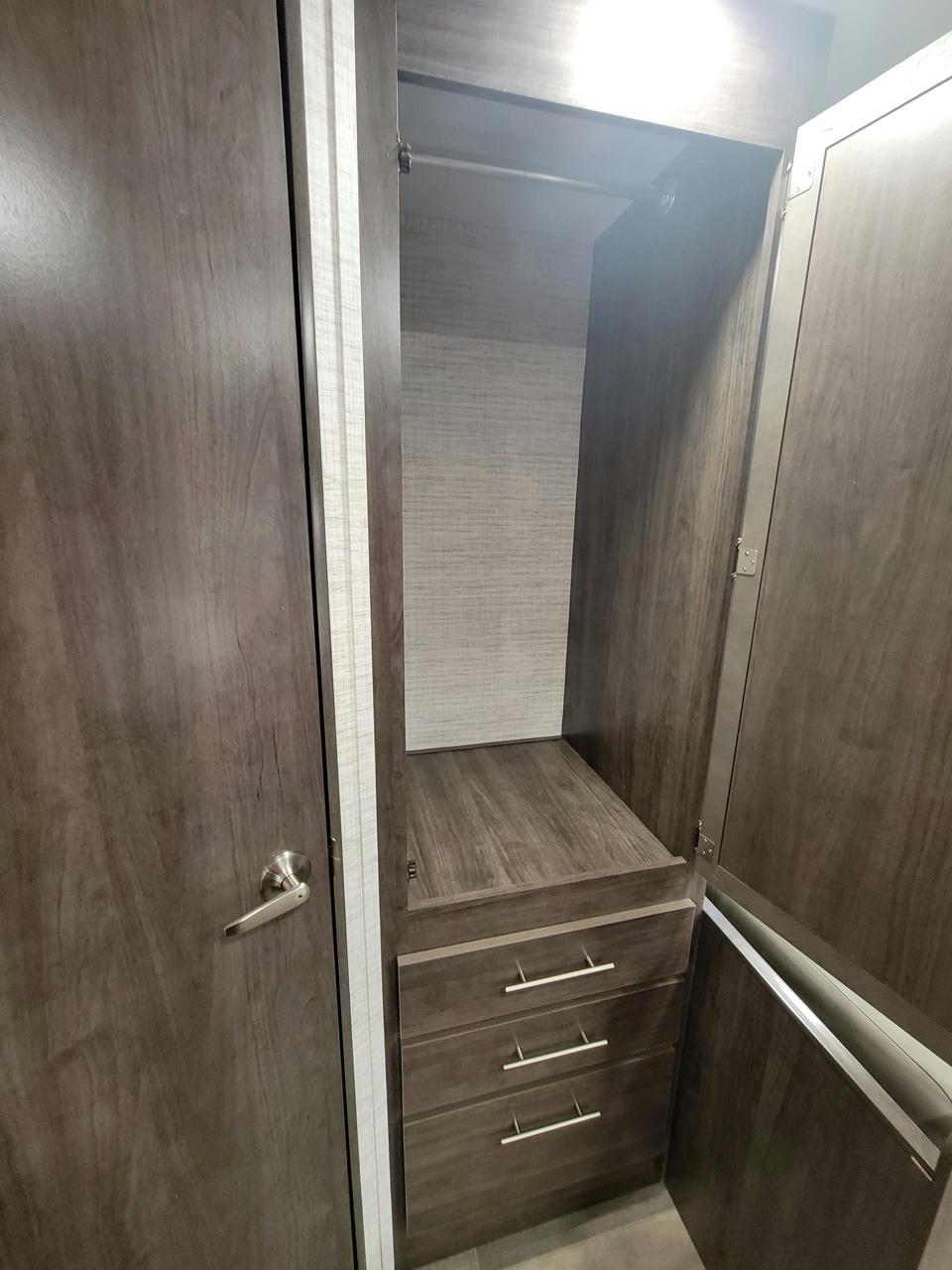 2025 Jayco 2025 Jayco Redhawk SE - thumbnail 13