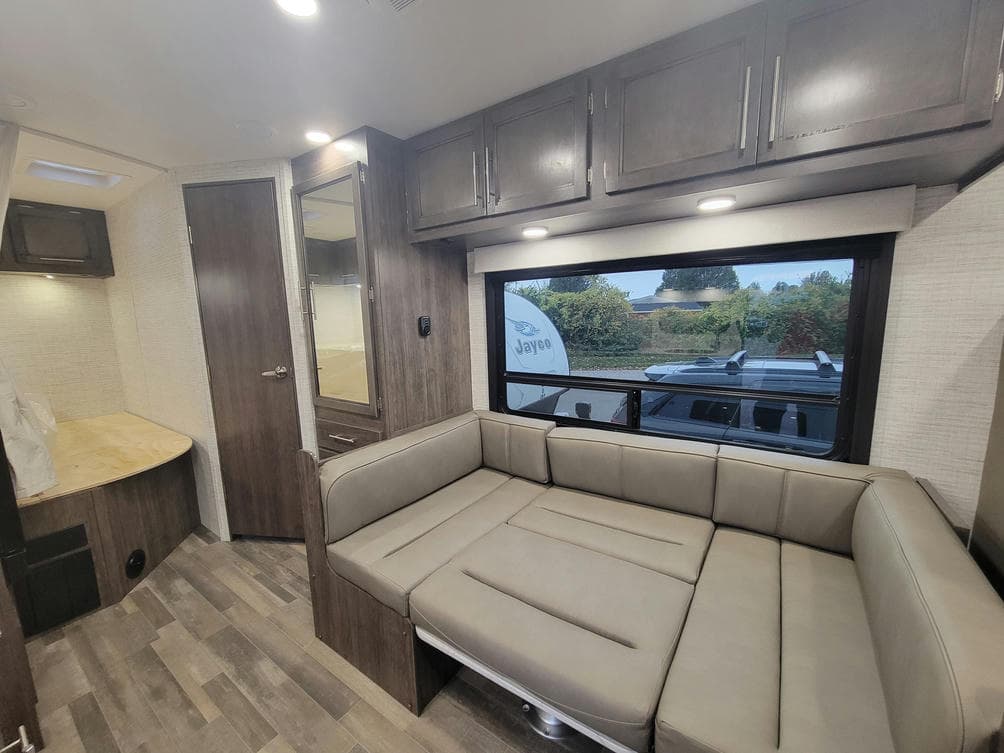 2025 Jayco 2025 Jayco Redhawk SE - thumbnail 14