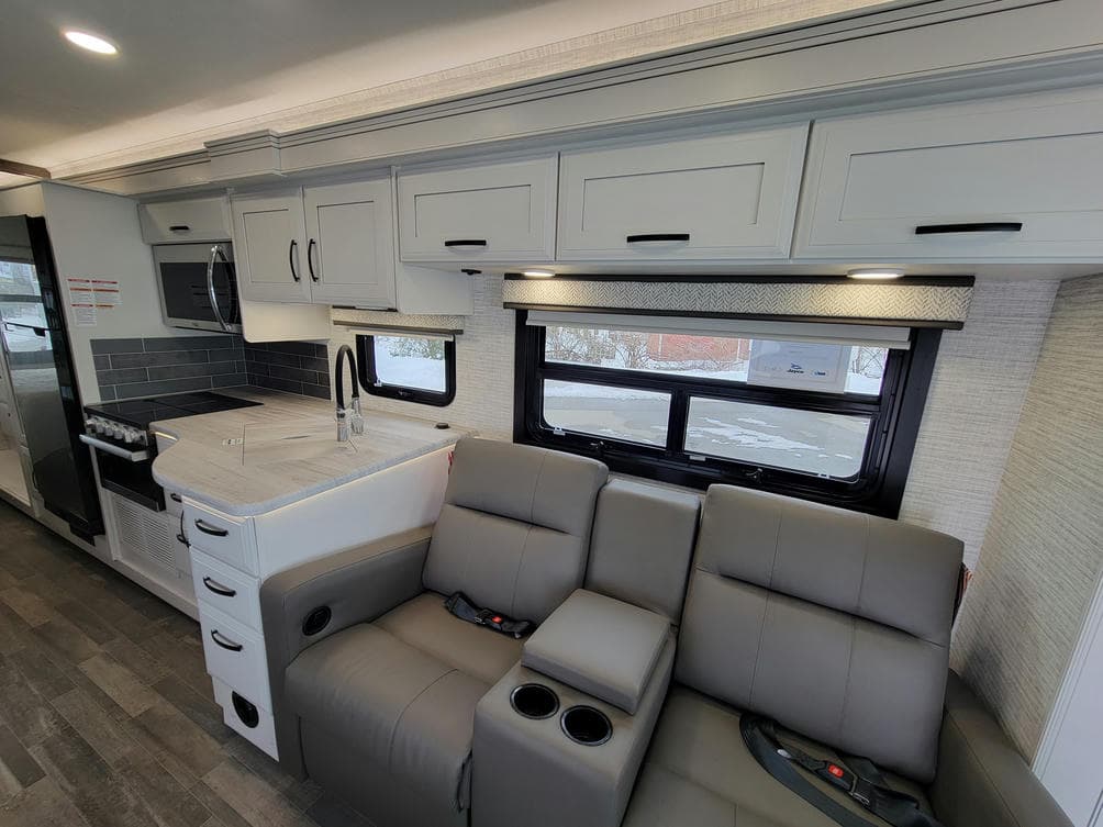 2025 Jayco 2025 Jayco Alante - thumbnail 3