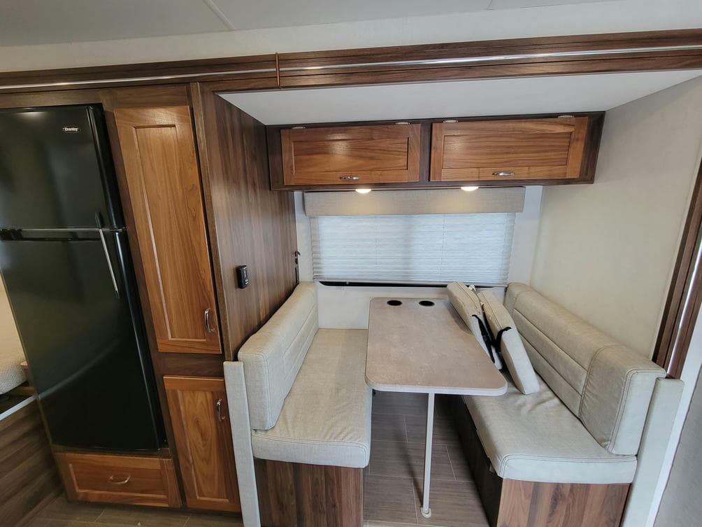 2020 Winnebago 2020 Winnebago Porto - thumbnail 15