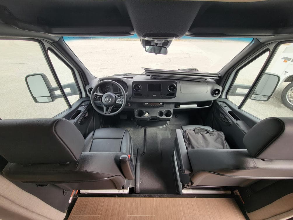 2020 Winnebago 2020 Winnebago Porto - thumbnail 16