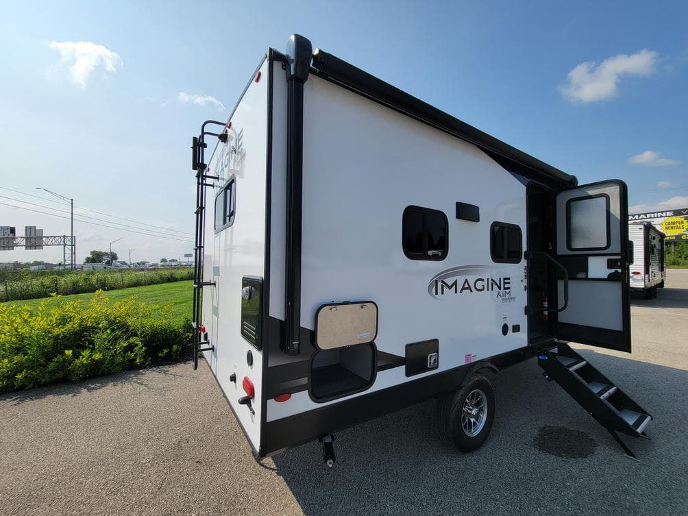 2024 Grand Design 2024 Grand Design Imagine AIM - thumbnail 5