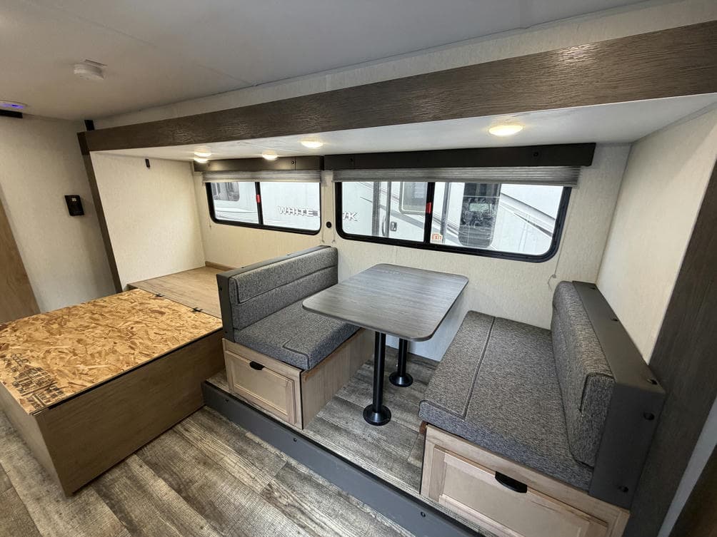 2024 Forest River 2024 Forest River Cherokee Wolf Pup - thumbnail 10