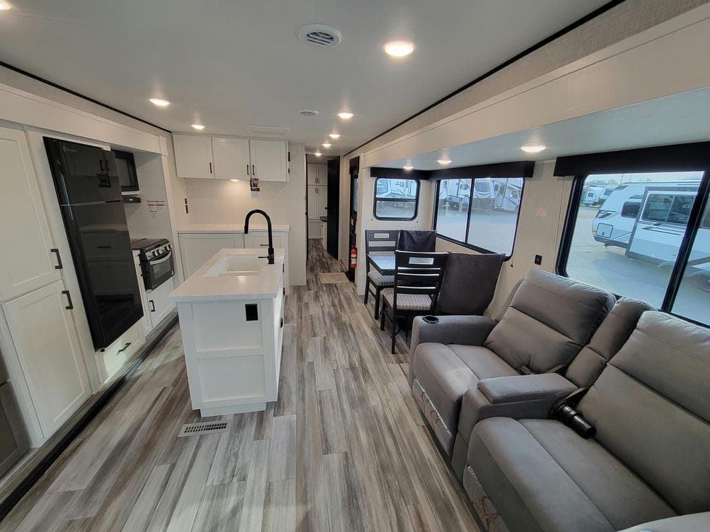 2025 Jayco 2025 Jayco Jay Flight SLX - thumbnail 8