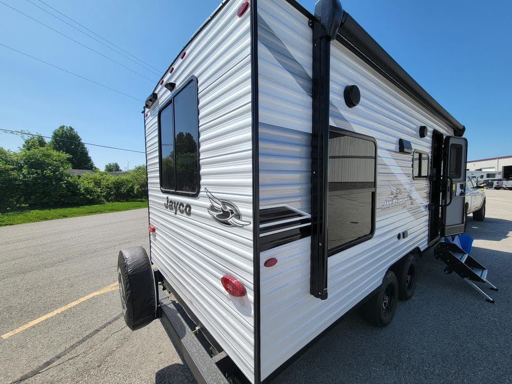2025 Jayco 2025 Jayco Jay Flight SLX - thumbnail 4