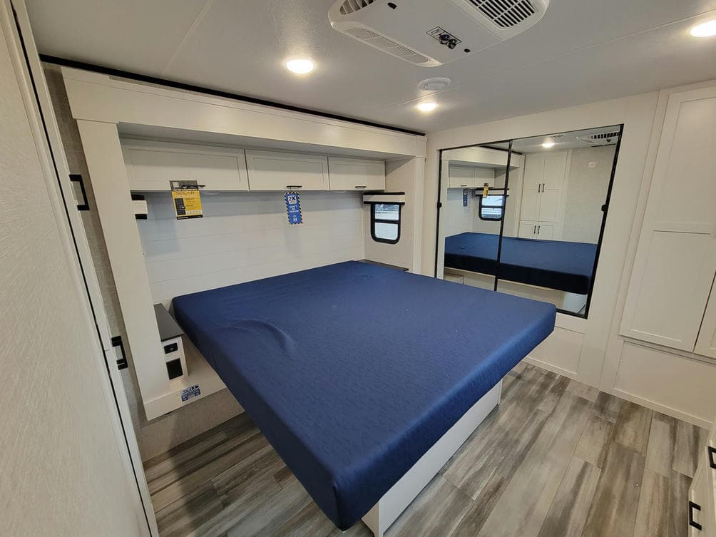 2025 Jayco 2025 Jayco Jay Feather - thumbnail 15