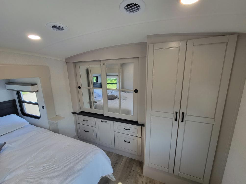 2026 Jayco 2026 Jayco North Point - thumbnail 20