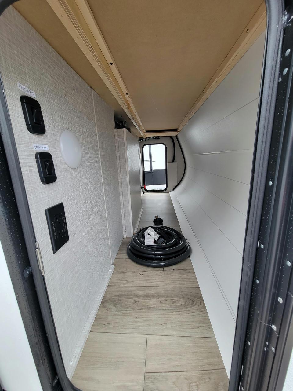 2026 Jayco 2026 Jayco Jay Feather - thumbnail 3