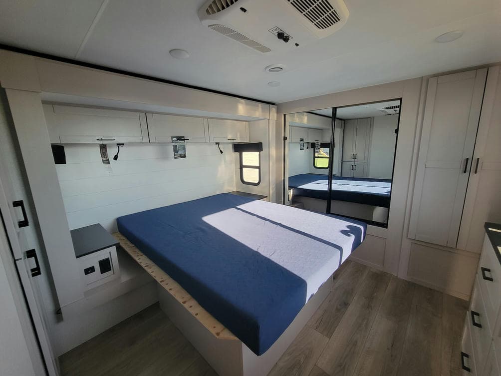 2026 Jayco 2026 Jayco Jay Feather - thumbnail 16