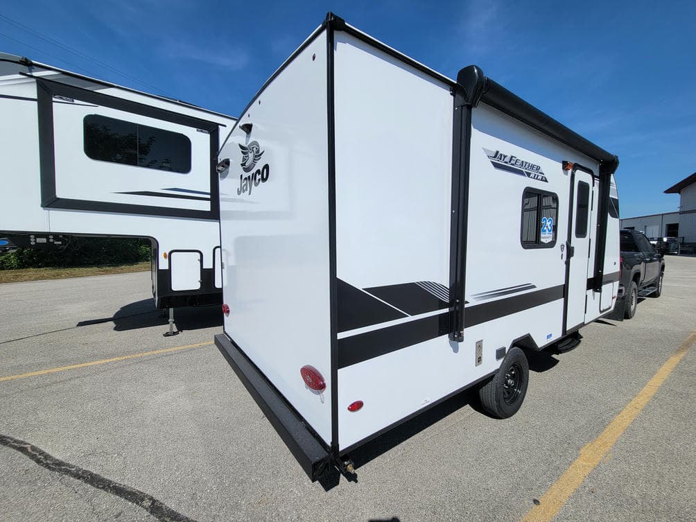 2026 Jayco 2026 Jayco Jay Feather Air Sl - thumbnail 5
