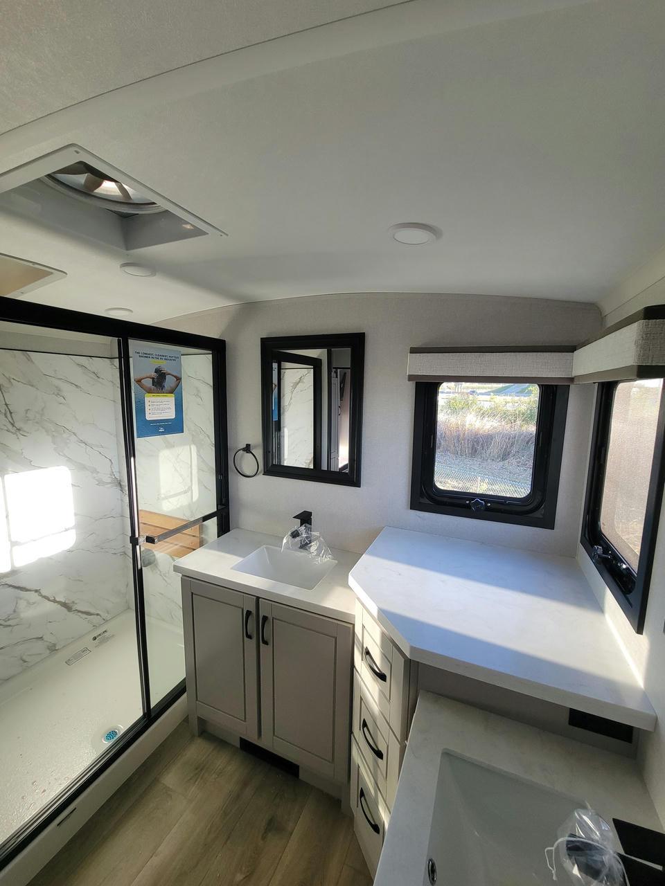 2026 Jayco 2026 Jayco North Point - thumbnail 27