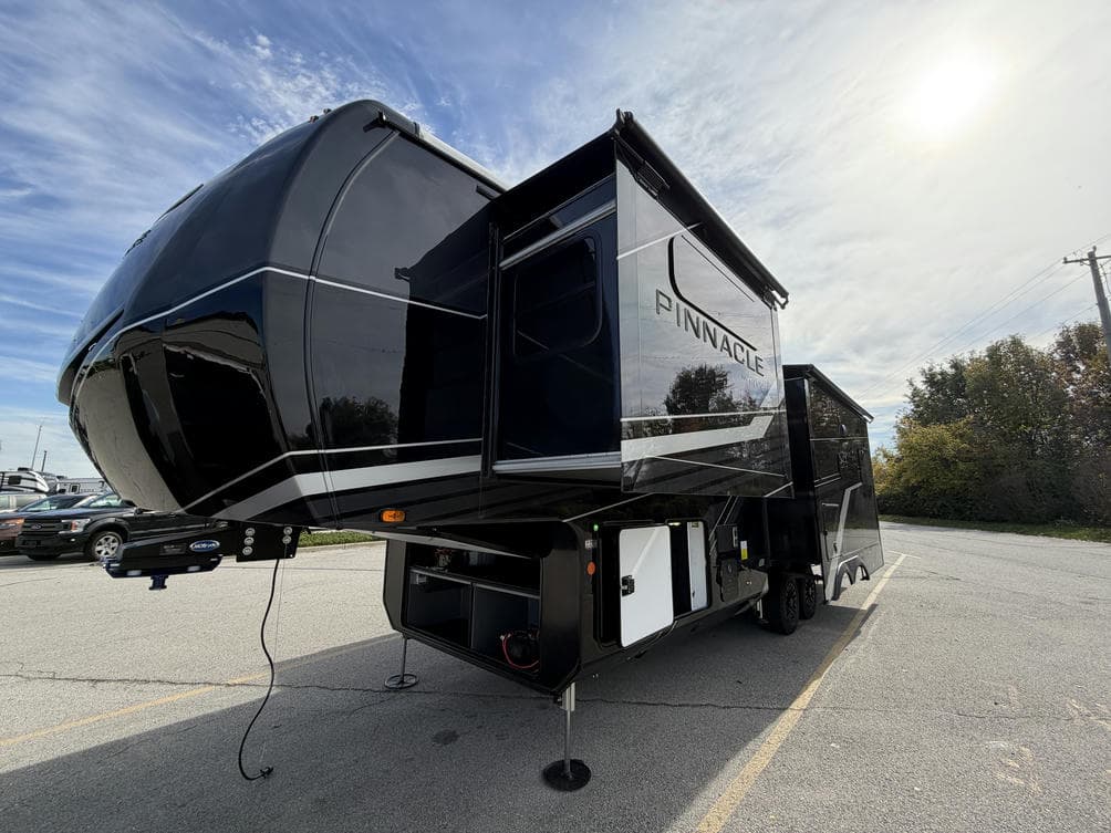 2026 Jayco 2026 Jayco Pinnacle - thumbnail 10