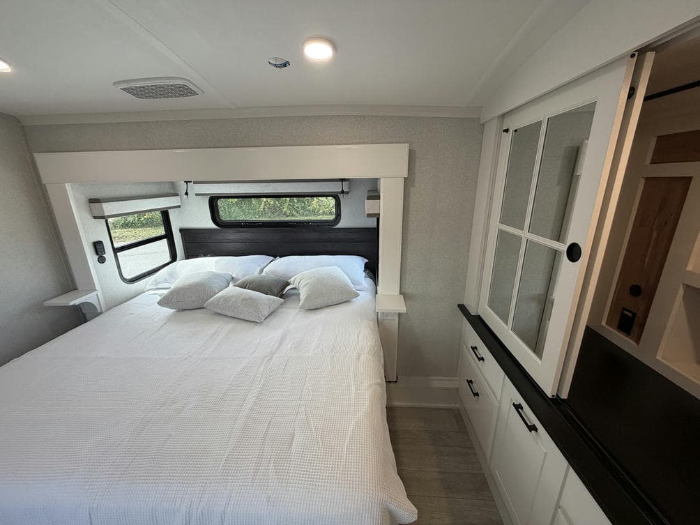 2026 Jayco 2026 Jayco Pinnacle - thumbnail 27