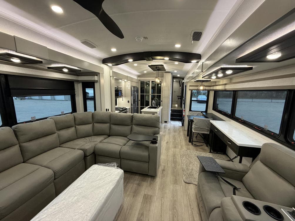 2026 Jayco 2026 Jayco North Point - thumbnail 5