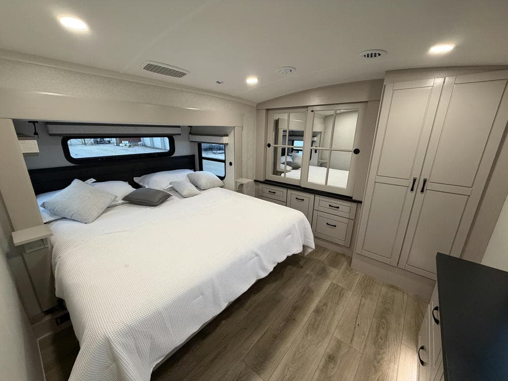 2026 Jayco 2026 Jayco North Point - thumbnail 16