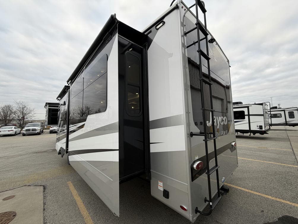2026 Jayco 2026 Jayco North Point - thumbnail 23