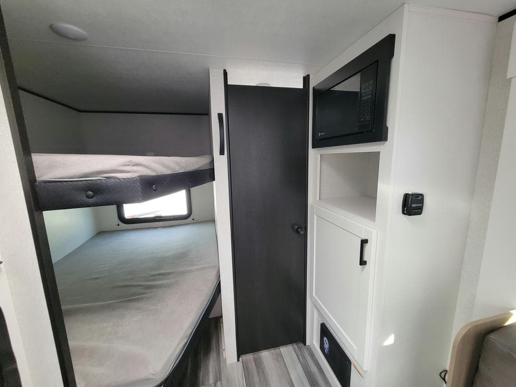 2026 Jayco 2026 Jayco Jay Flight SLX - thumbnail 12