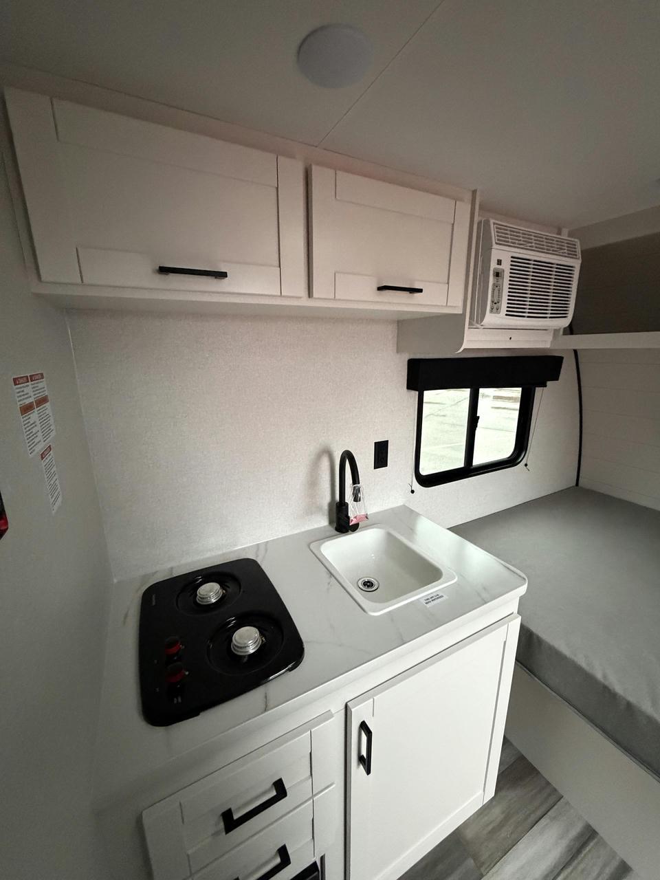 2026 Jayco 2026 Jayco Jay Flight SLX - thumbnail 13