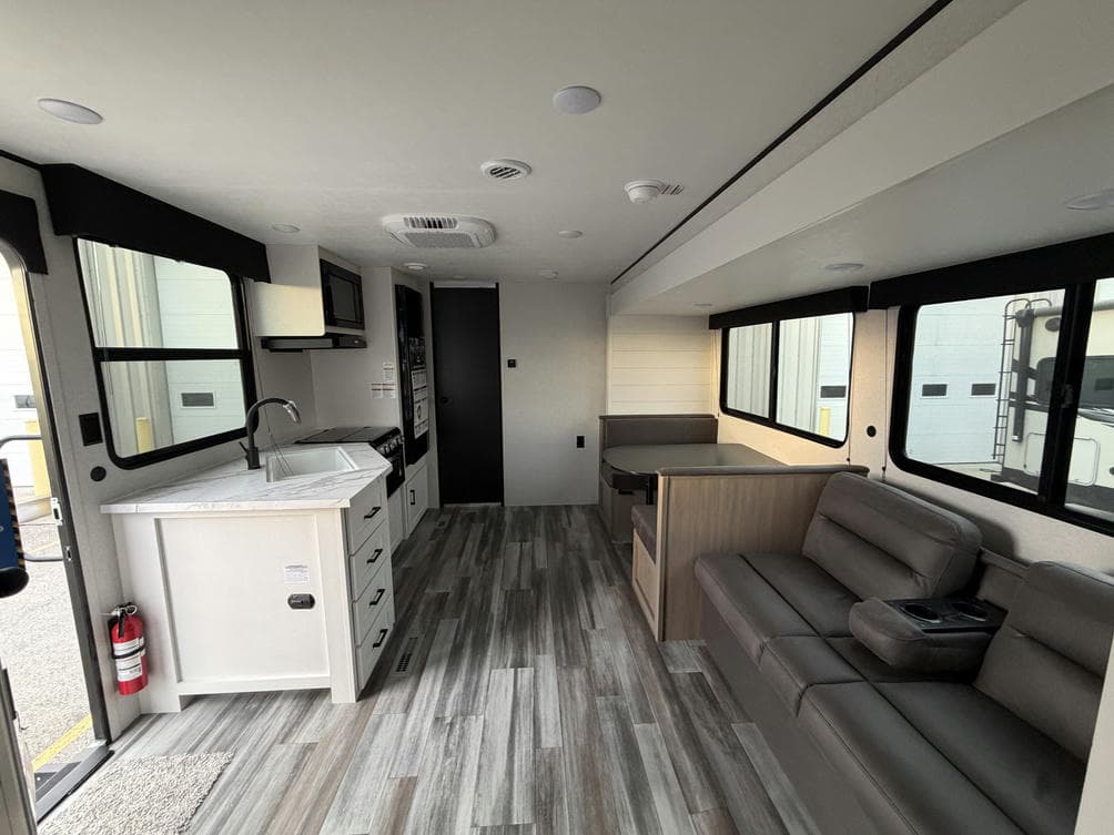 2026 Jayco 2026 Jayco Jay Flight SLX - thumbnail 10