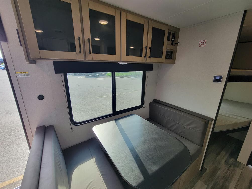 2026 Jayco 2026 Jayco Jay Flight SLX - thumbnail 11