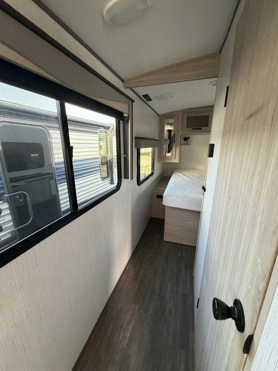 2022 Cruiser 2022 Cruiser Twilight Signature - thumbnail 12