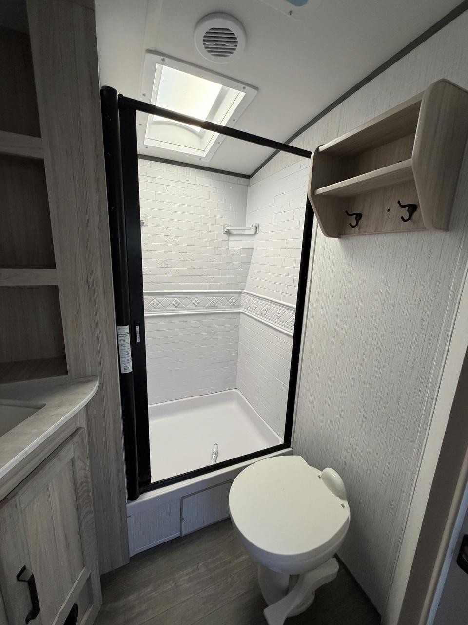 2022 Cruiser 2022 Cruiser Twilight Signature - thumbnail 14