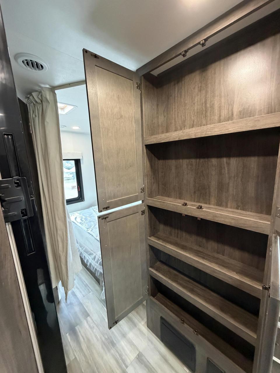 2026 Jayco 2026 Jayco Redhawk SE - thumbnail 16