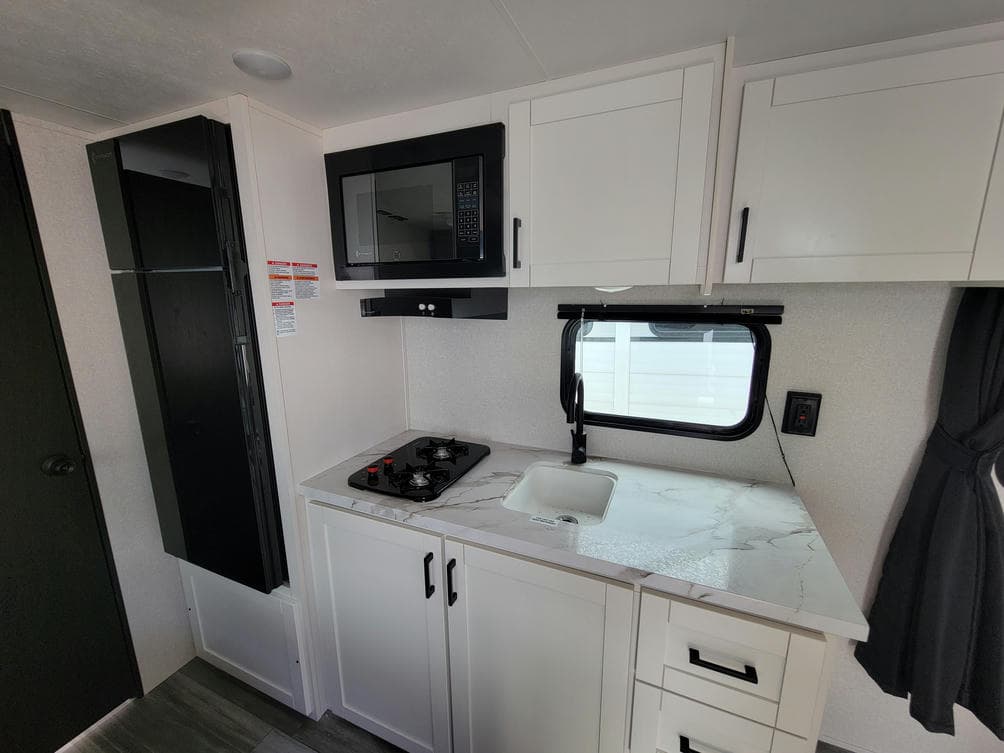 2026 Jayco 2026 Jayco Jay Flight SLX - thumbnail 8