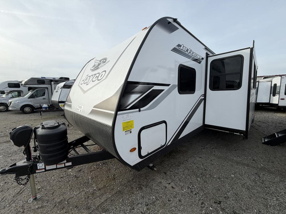 2026 Jayco 2026 Jayco Jay Feather SL - thumbnail 6