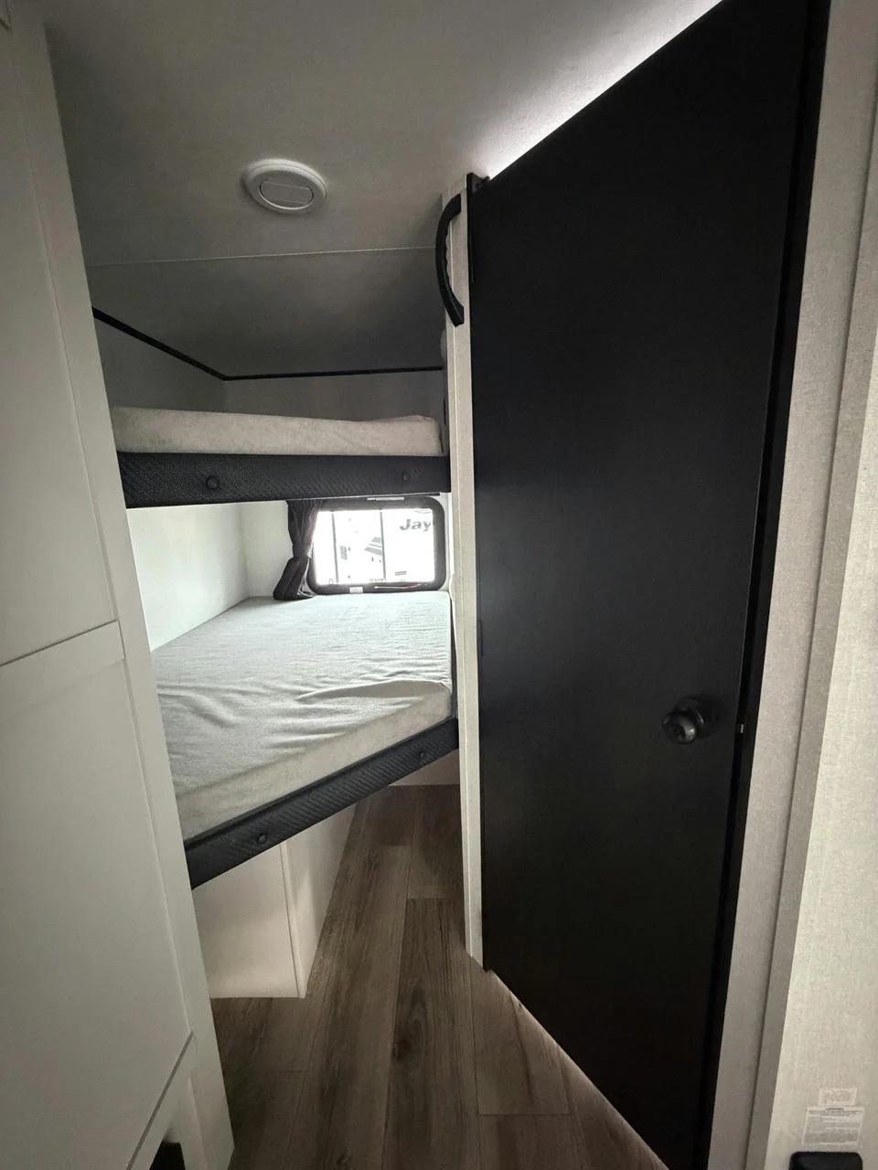 2026 Jayco 2026 Jayco Jay Feather SL - thumbnail 12