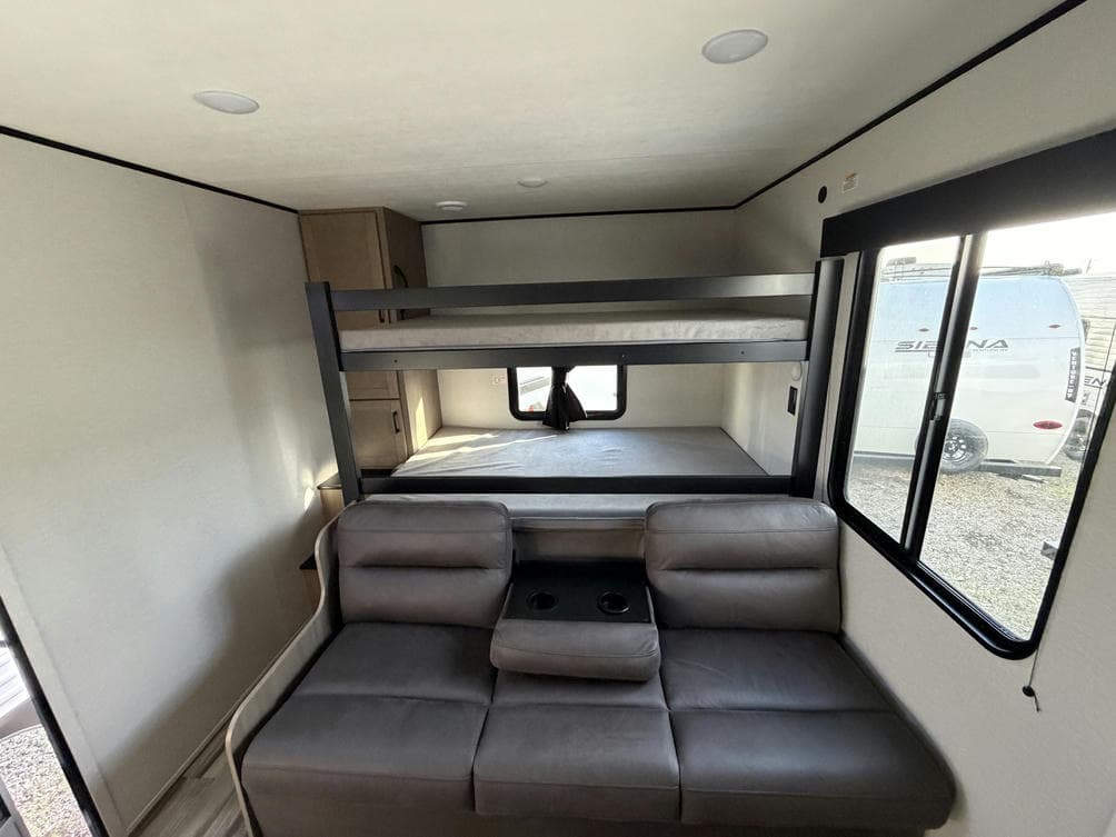 2026 Jayco 2026 Jayco Jay Flight SLX - thumbnail 10