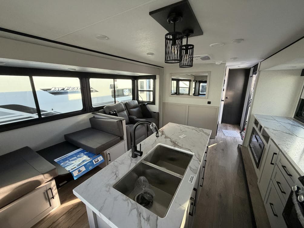 2026 Jayco 2026 Jayco Jay Feather - thumbnail 8