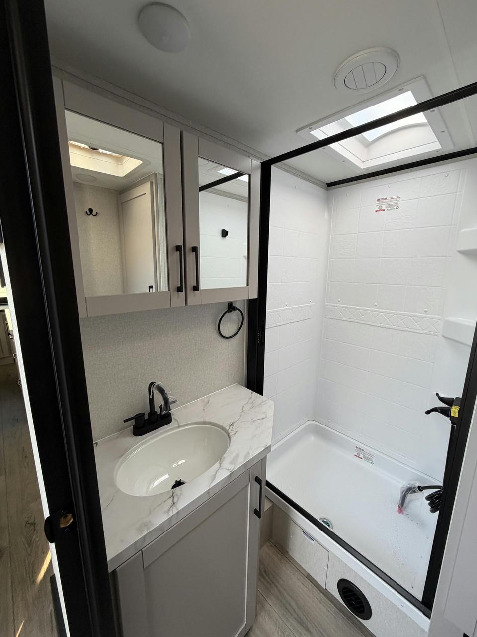 2026 Jayco 2026 Jayco Jay Feather - thumbnail 16