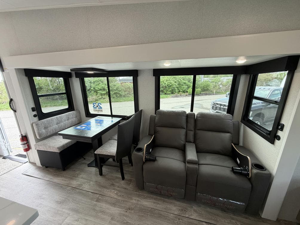 2026 Jayco 2026 Jayco Eagle HT - thumbnail 11