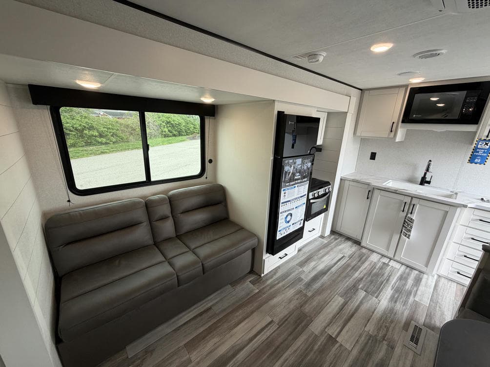 2026 Jayco 2026 Jayco Jay Flight Slx - thumbnail 9